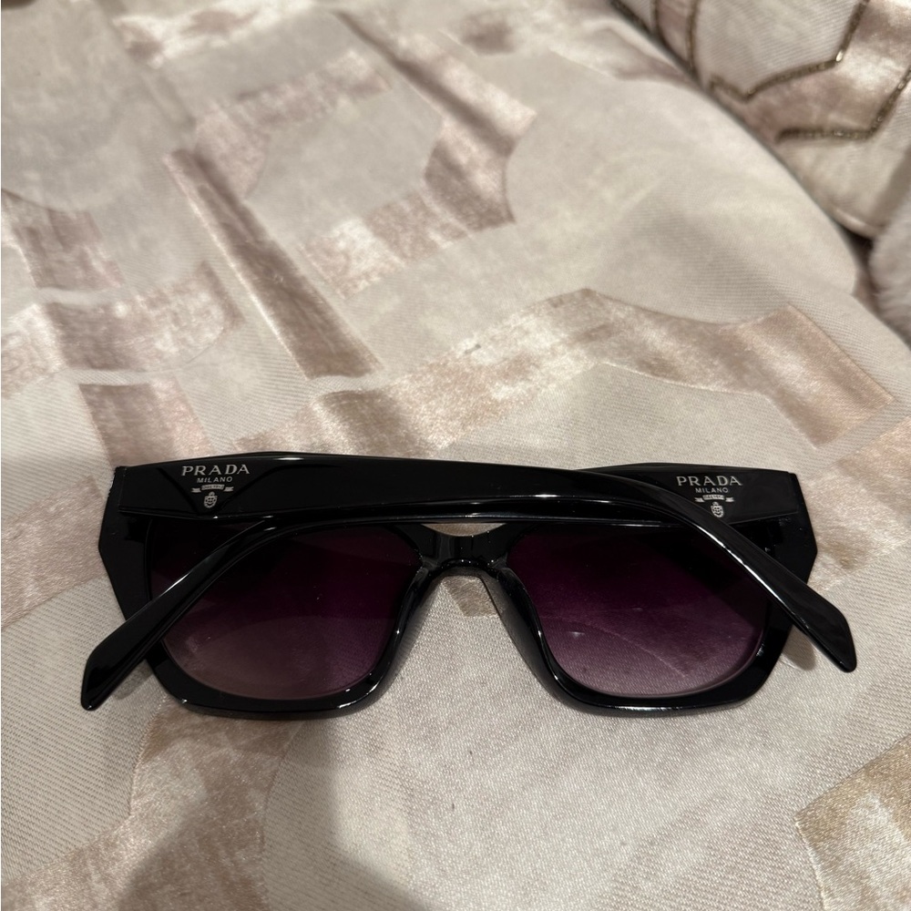 Prada like Black Designer Sunglasses PR19ZS - Picture 2 of 4